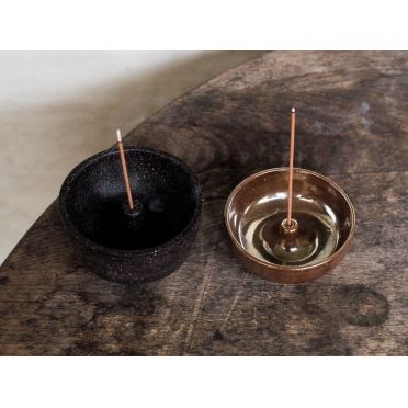 ceramiczne podstawki na kadzidła