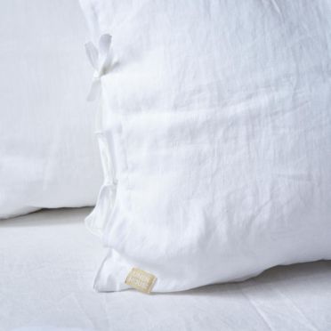 Lniana poszewka na poduszkę - śnieżna biel